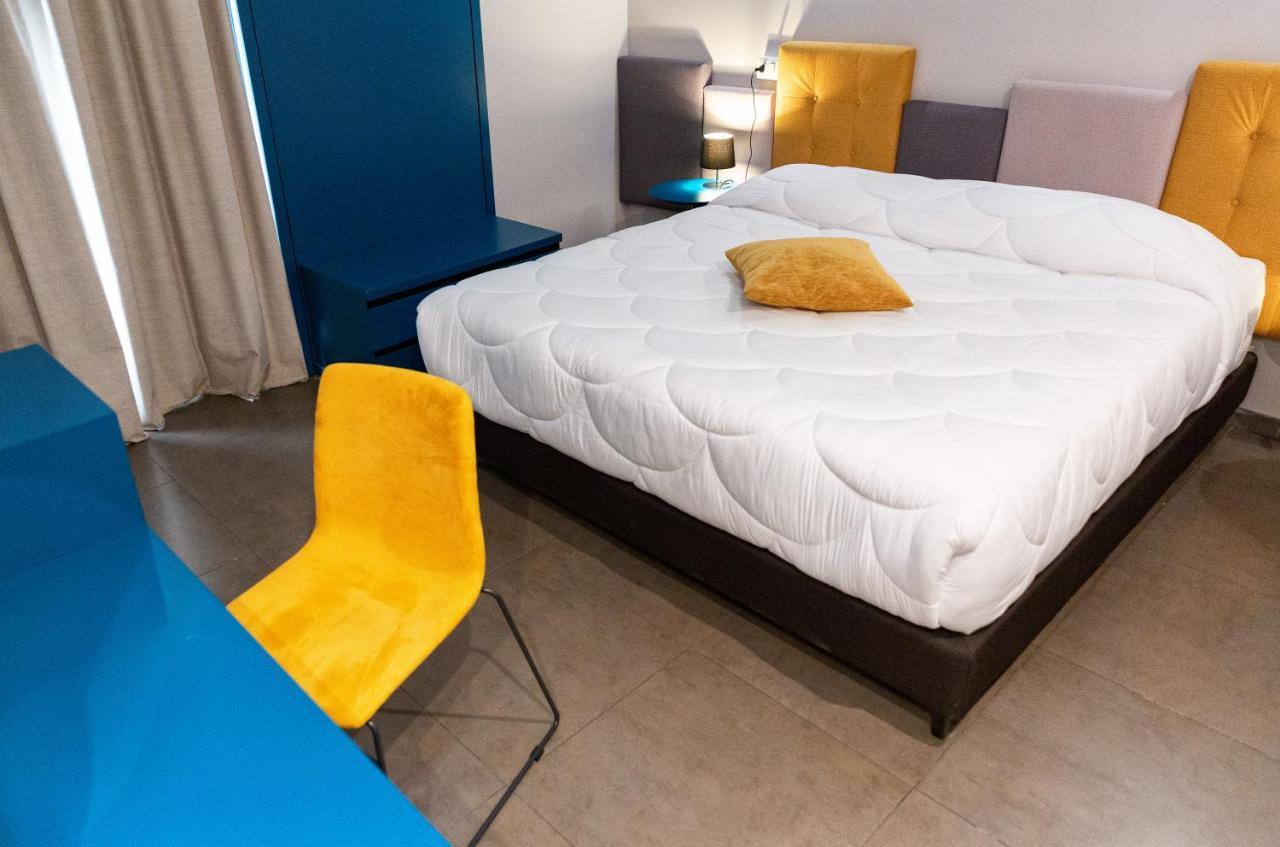 Hotel Eubea Reggio di Calabria Buitenkant foto